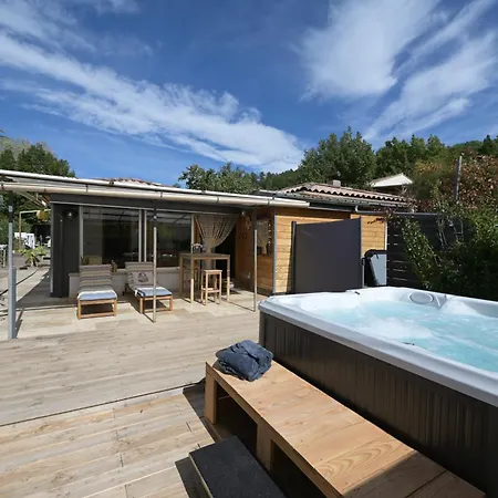Cozy Jacuzzi Et Piscine En Haute Provence Apartment