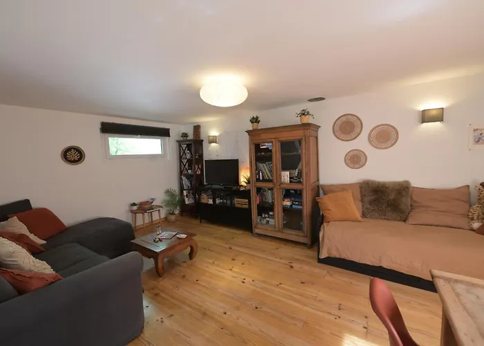 Cozy Jacuzzi Et Piscine En Haute Provence Apartment *